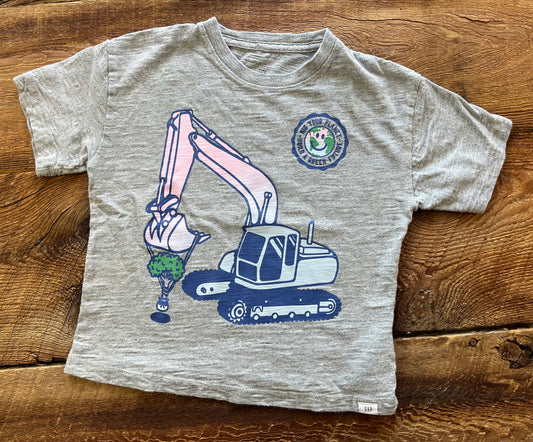 Gap 4T Digger Tee