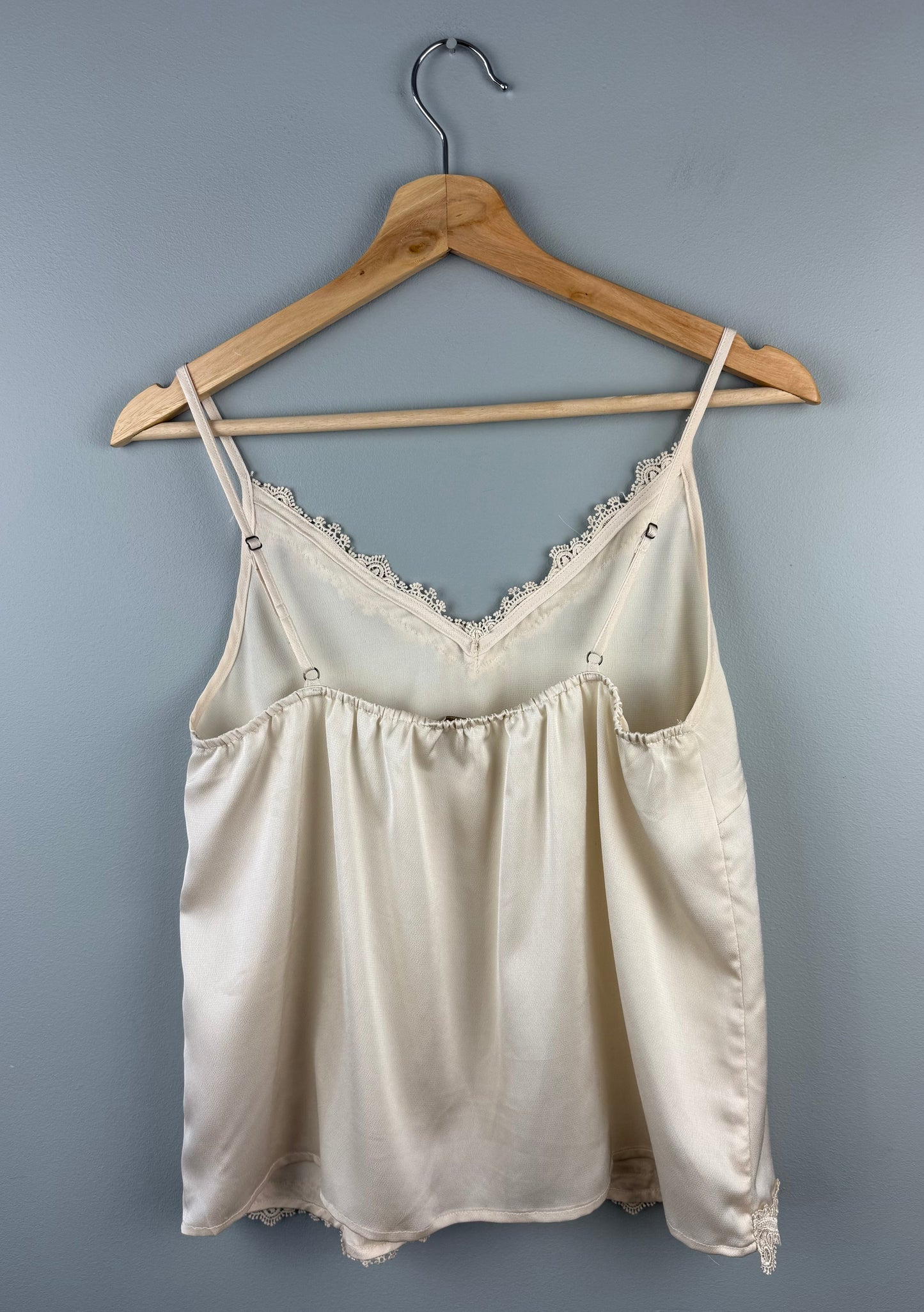 Cream Women’s 36 Lace Cami