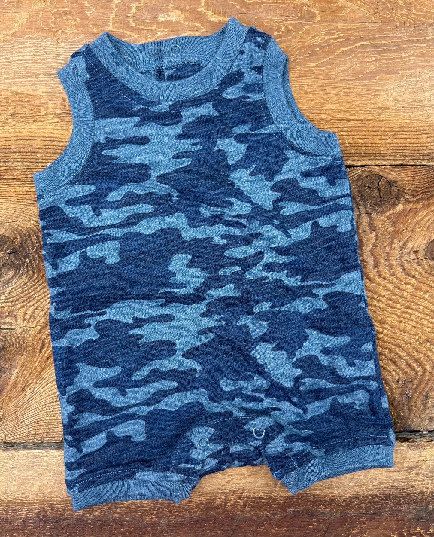 Joe Fresh 0-3M Camo Romper