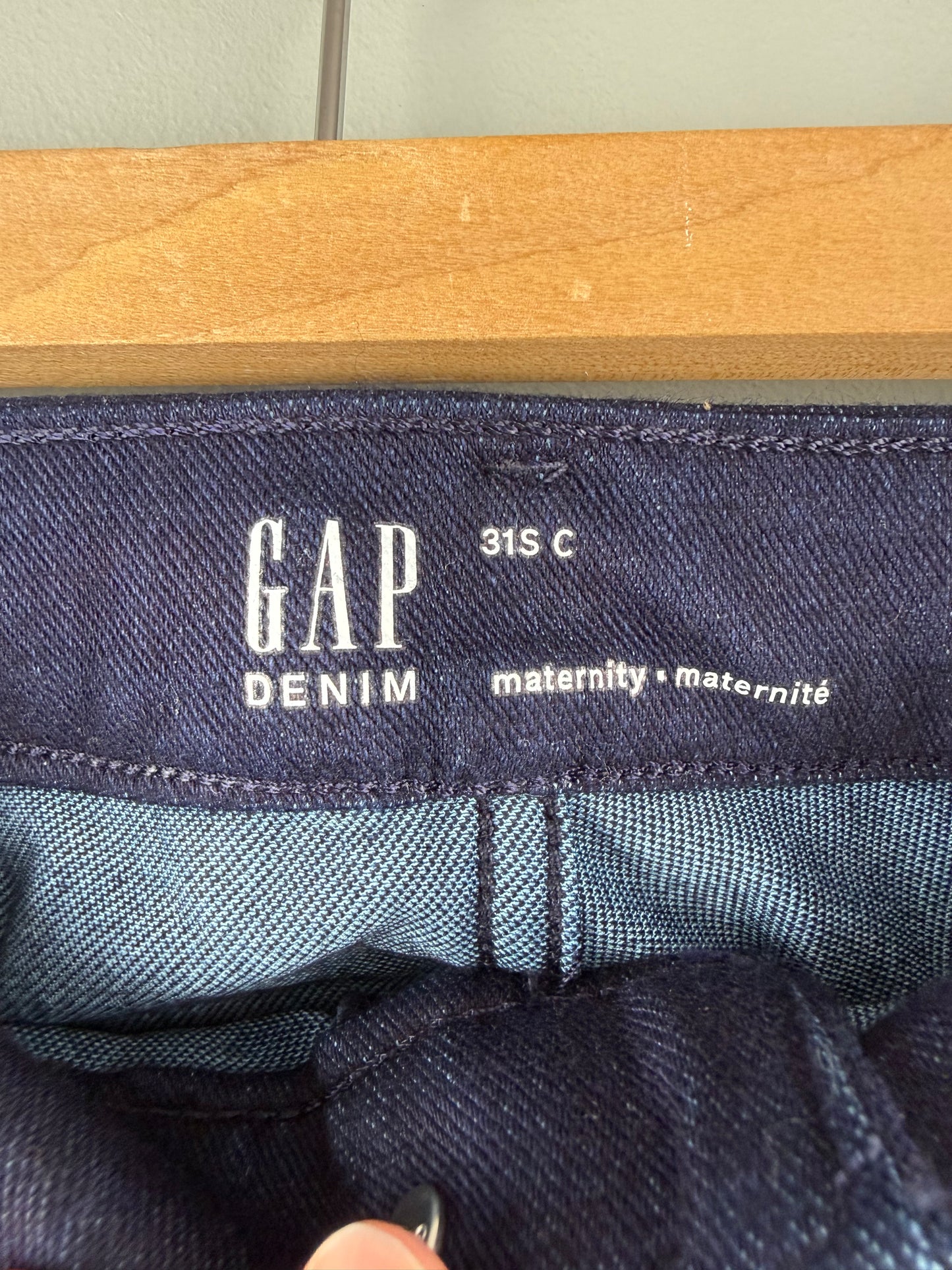 Gap Maternity 31S Skinny Jegging