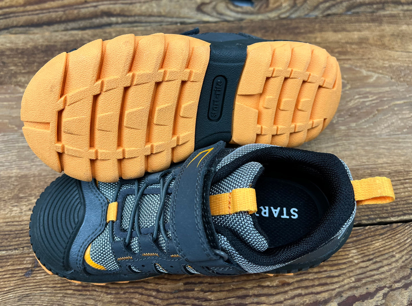 Start Rite 10C Adventure Shoe