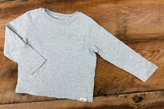 Gap 2T Shirt