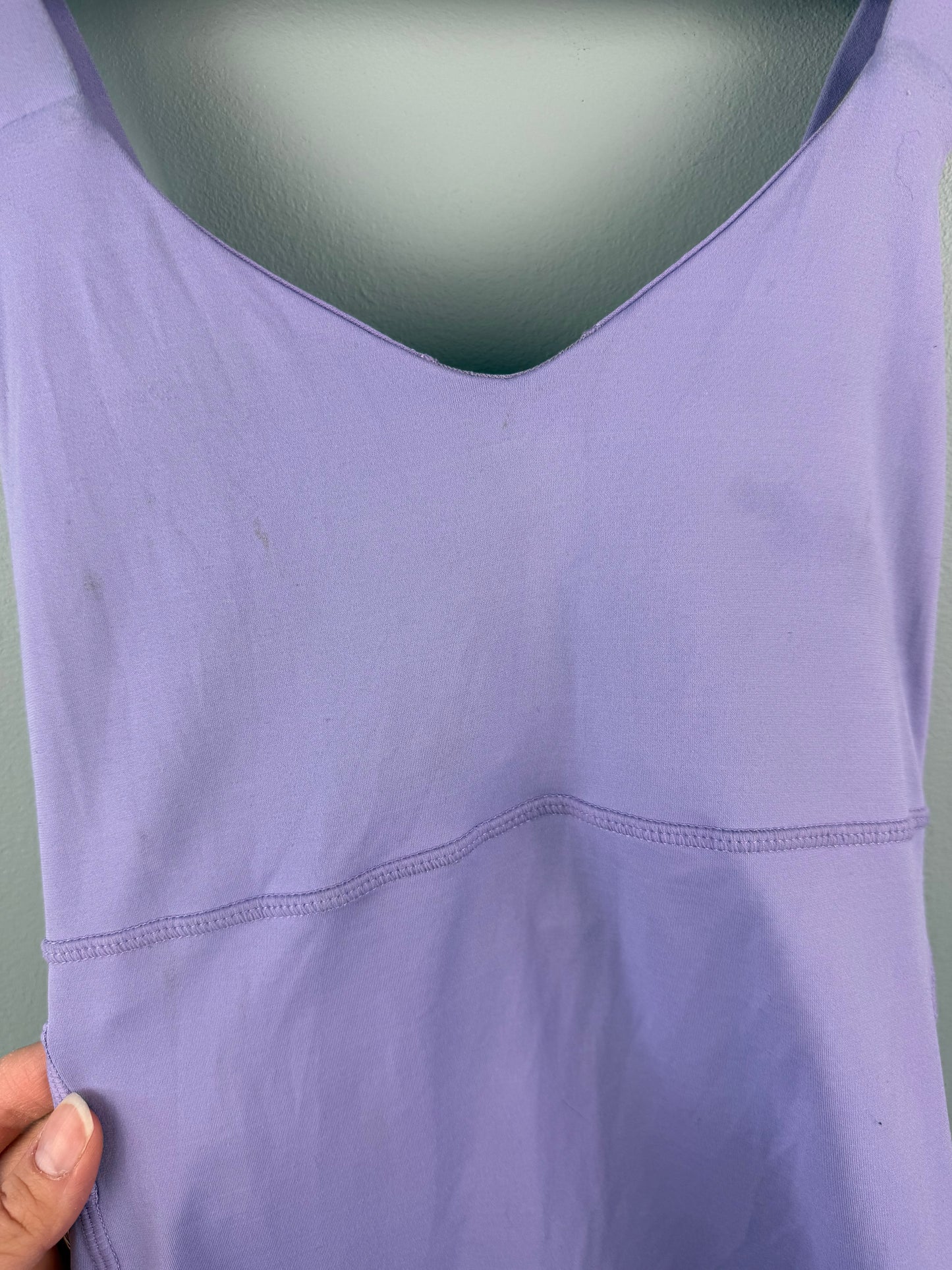Lululemon Women’s 8 Tank with Bra
