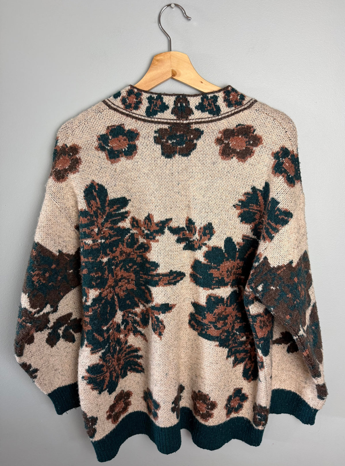 Zara Women’s Small Floral Knit Cardigan