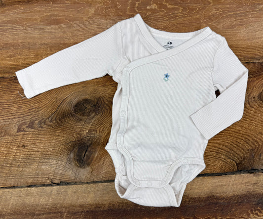 H&M 3M Ribbed Flower Onesie