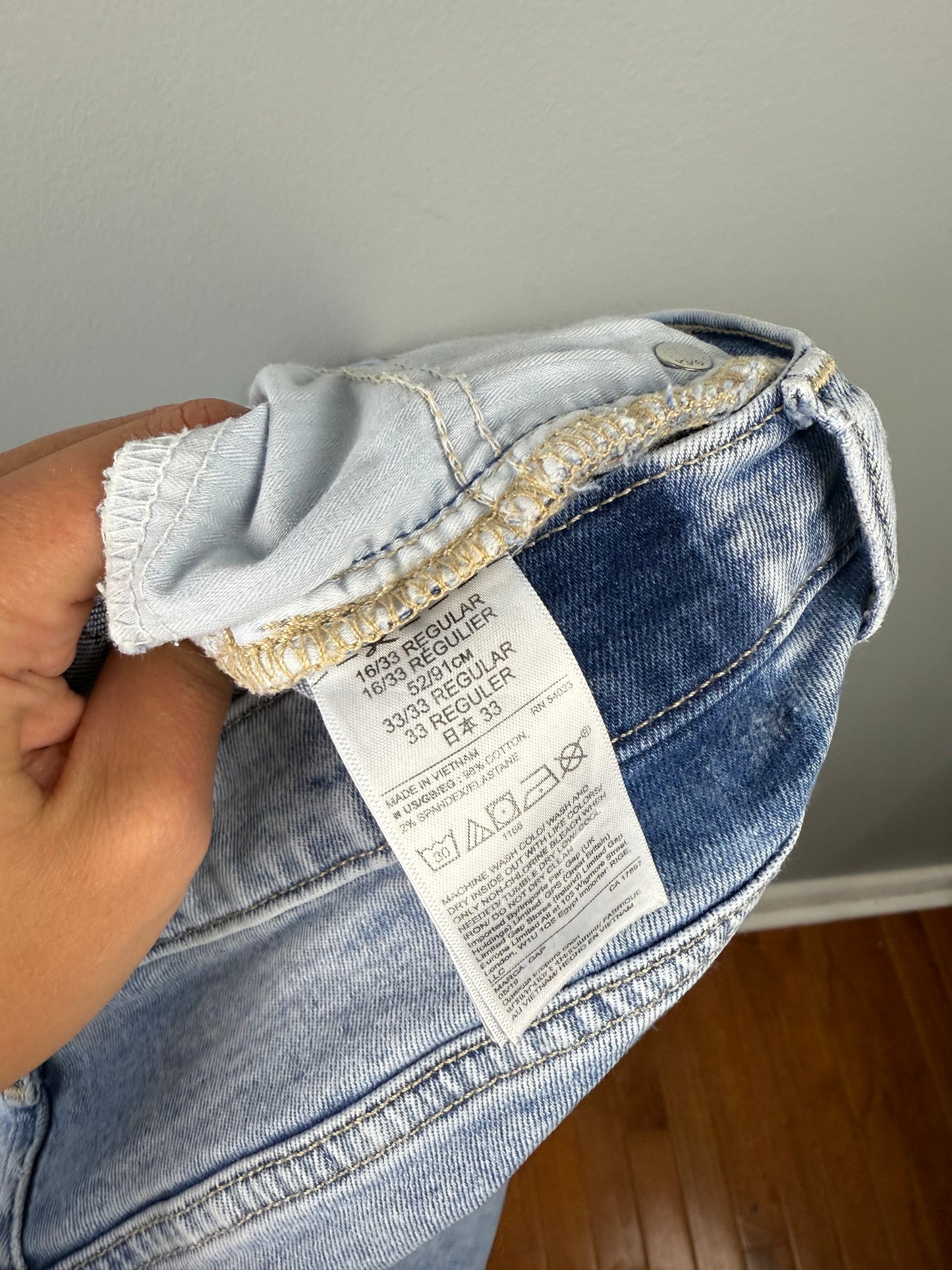 Gap Women’s 16/33R Cigarette Jean