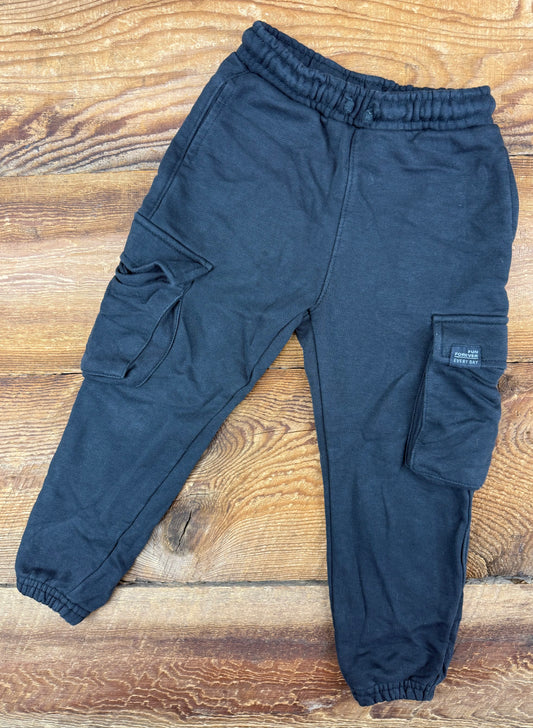 Zara 3/4T Joggers