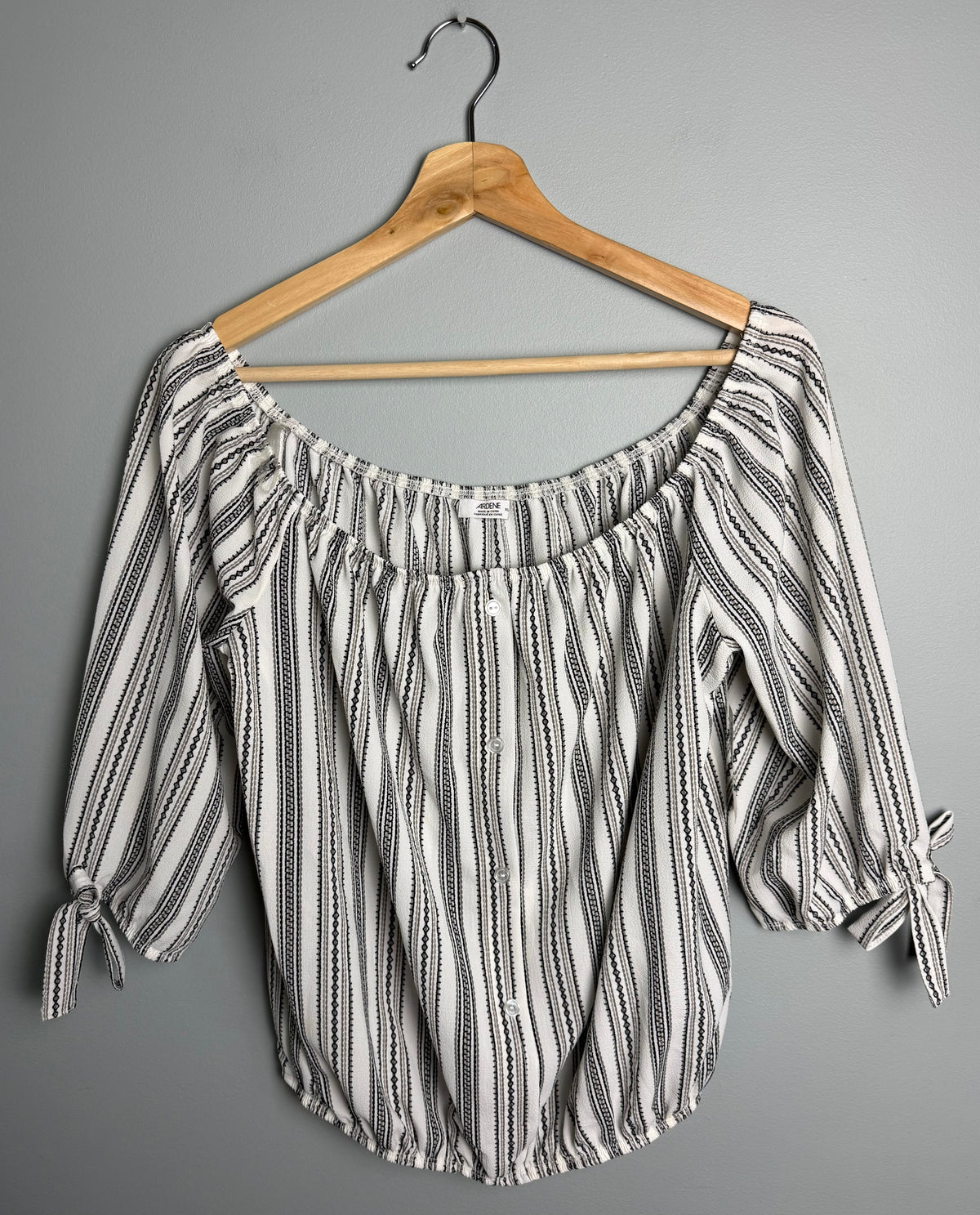 Ardene Women’s XL Striped Top