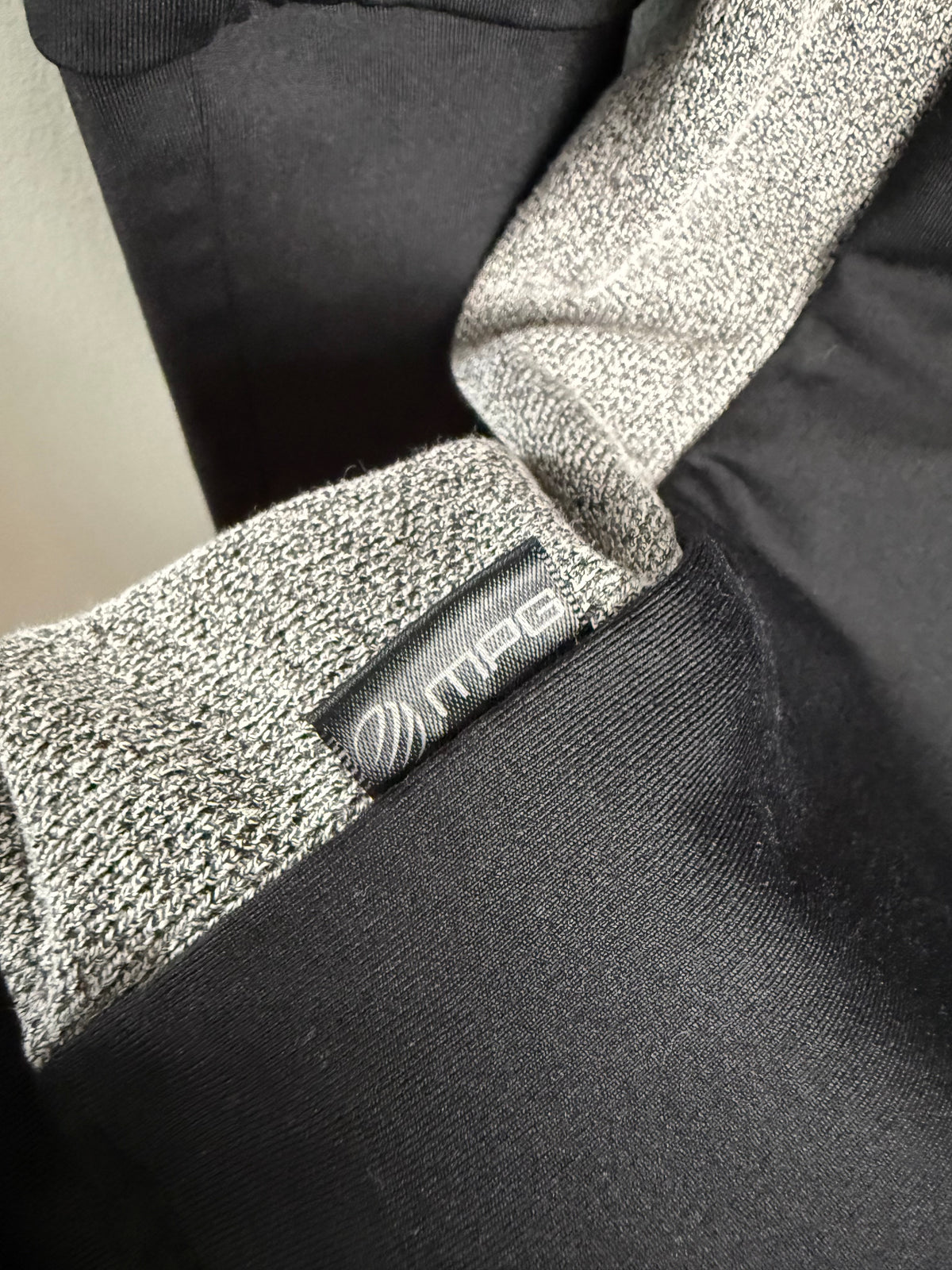 MPG Women’s XS Cardigan