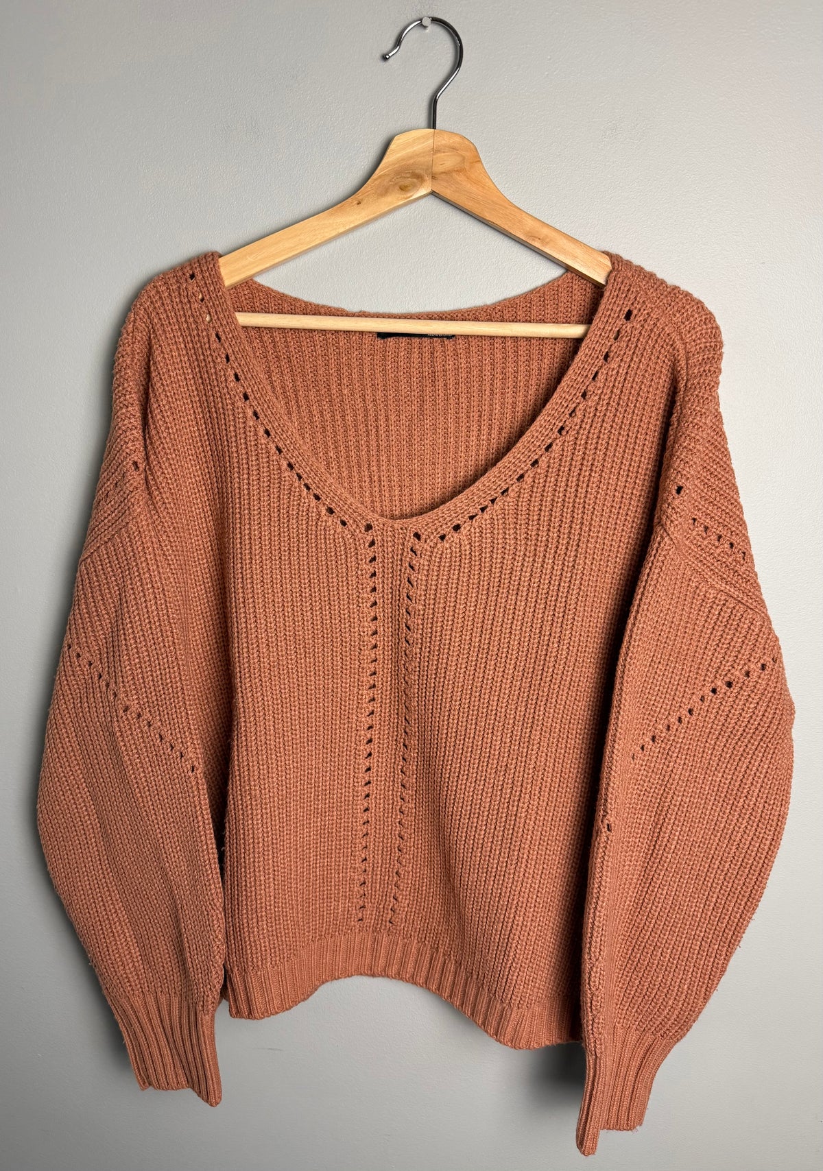 Black Tape Women's Large Knit Sweater