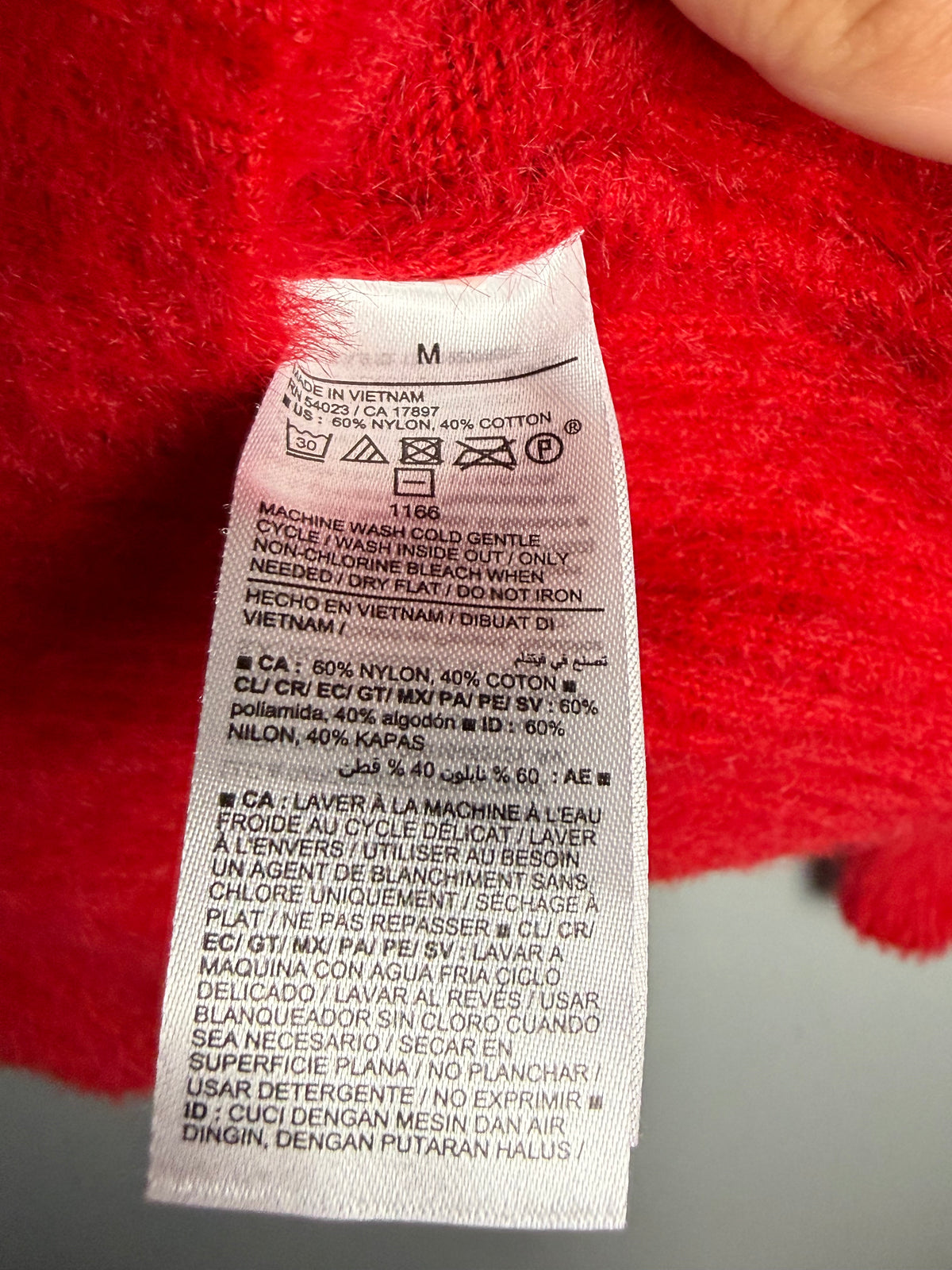 Old Navy Women's Medium Mohair Sweate
