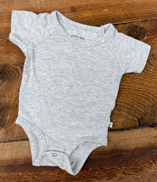Petit Lem 3M Onesie