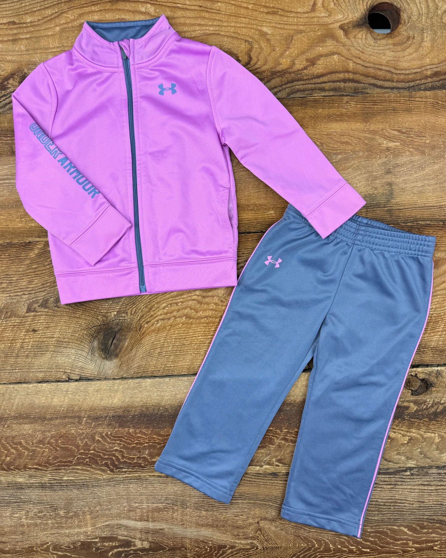 Under Armour 24M Track Suit