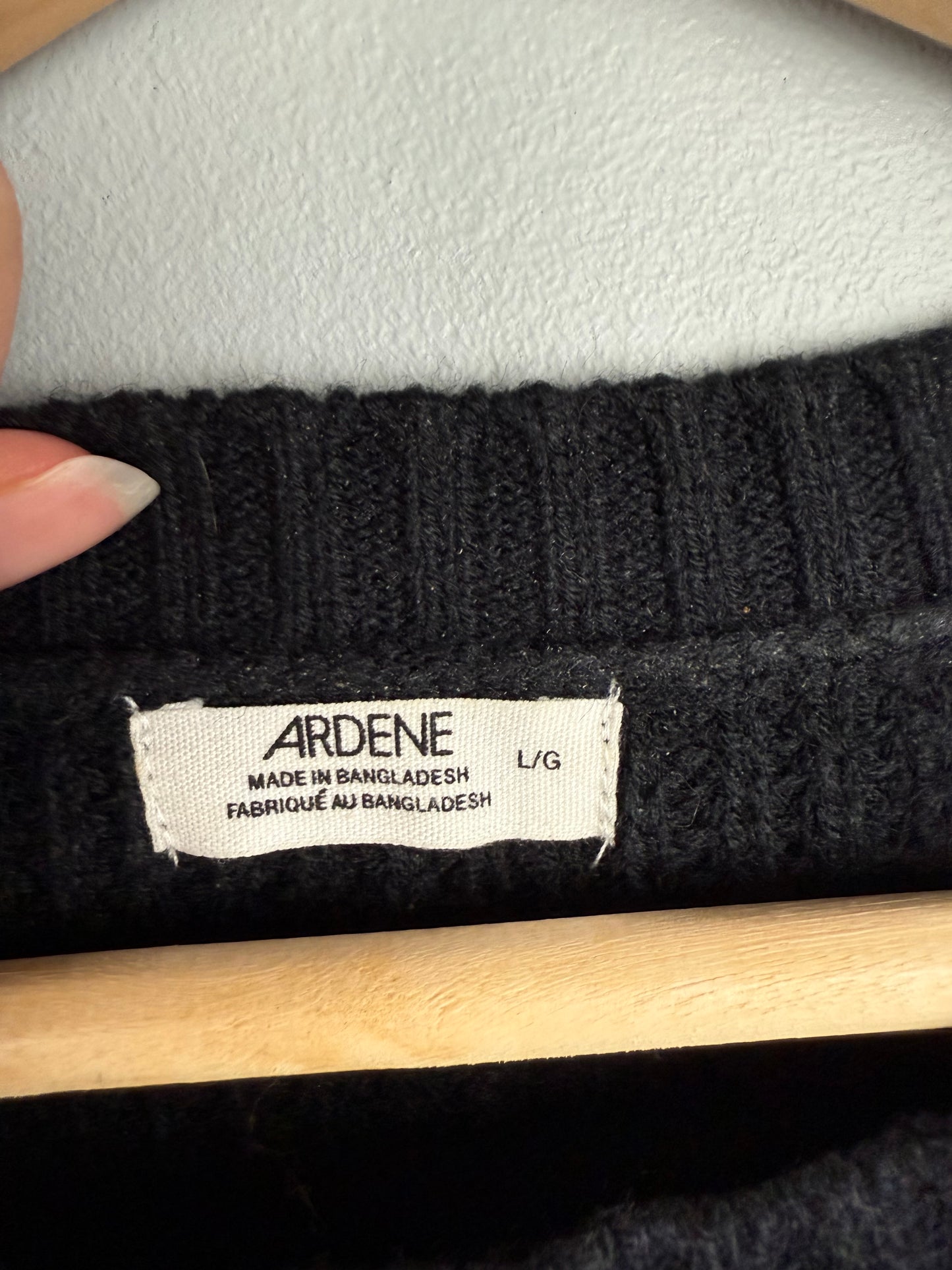 Ardene Women’s Large Knit Sweater