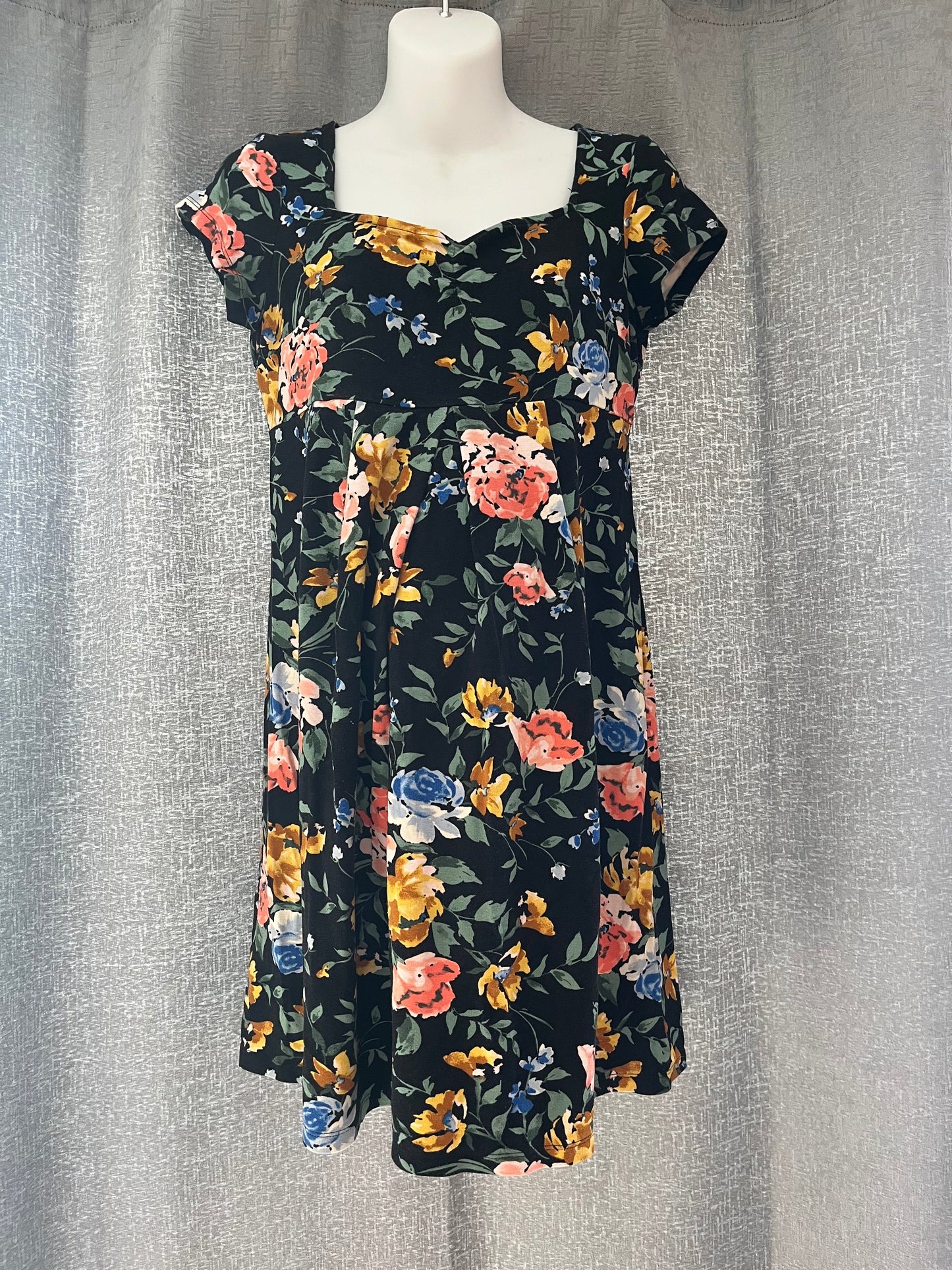 Old Navy Maternity Small Floral Dress