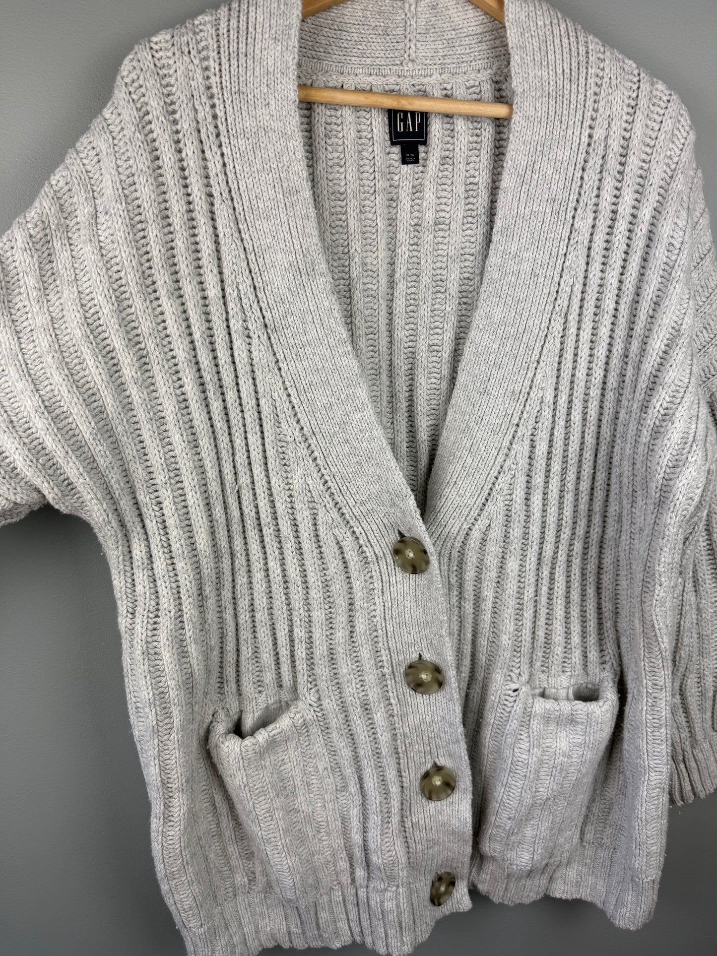 Gap Women’s XL Chunky Knit Cardigan Sweater