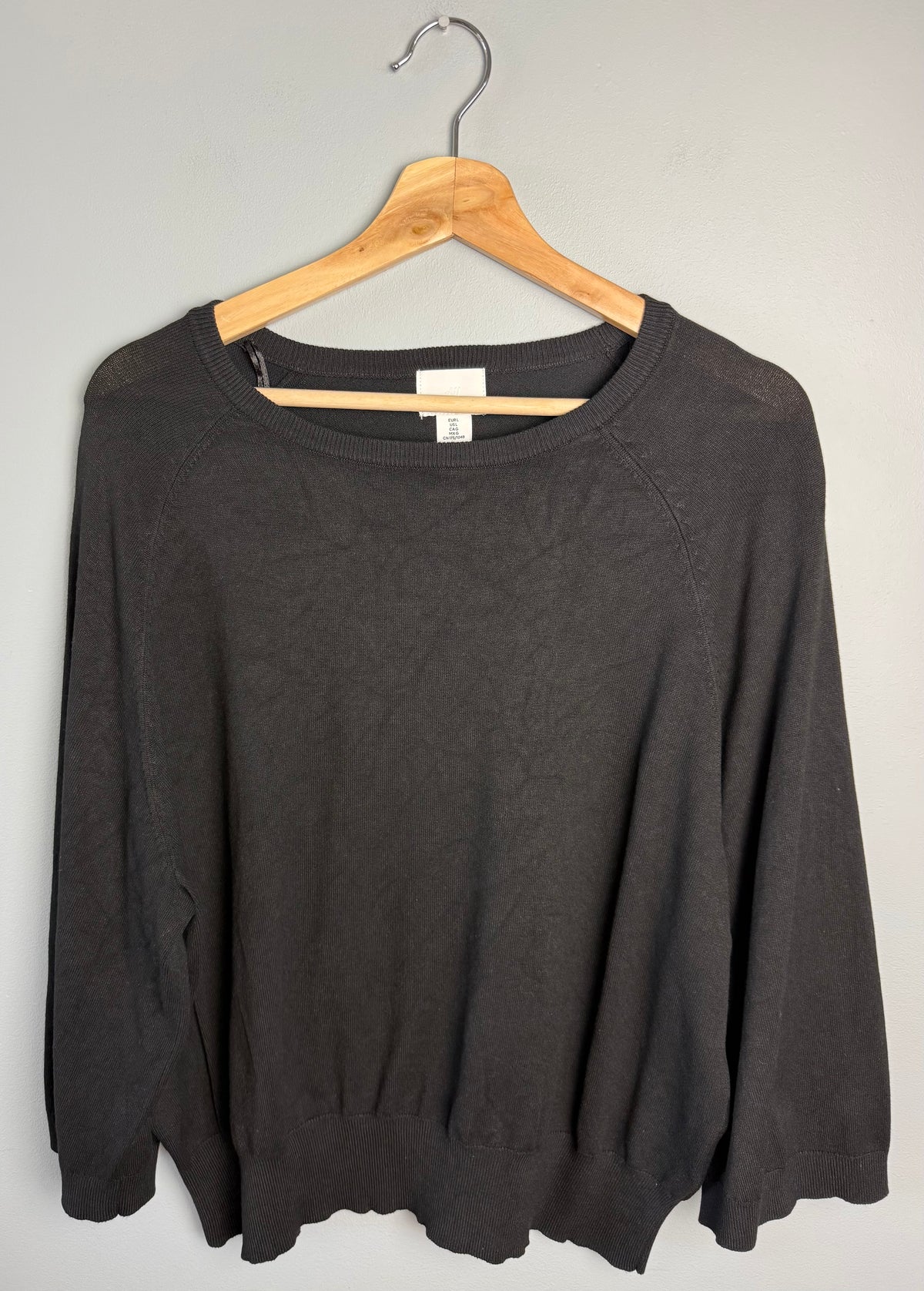 H&M Women's Large Scoop Neck Sweater