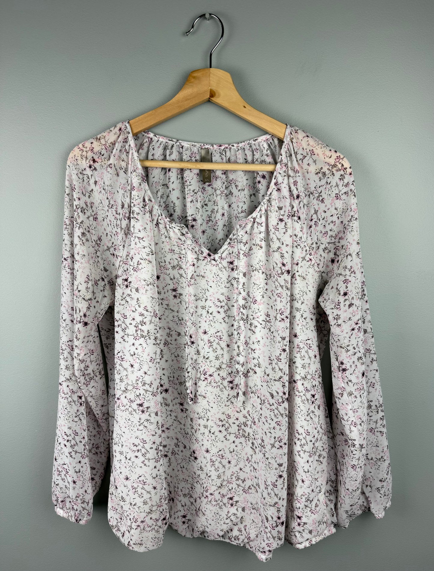 Thyme Maternity Large Floral Shirt
