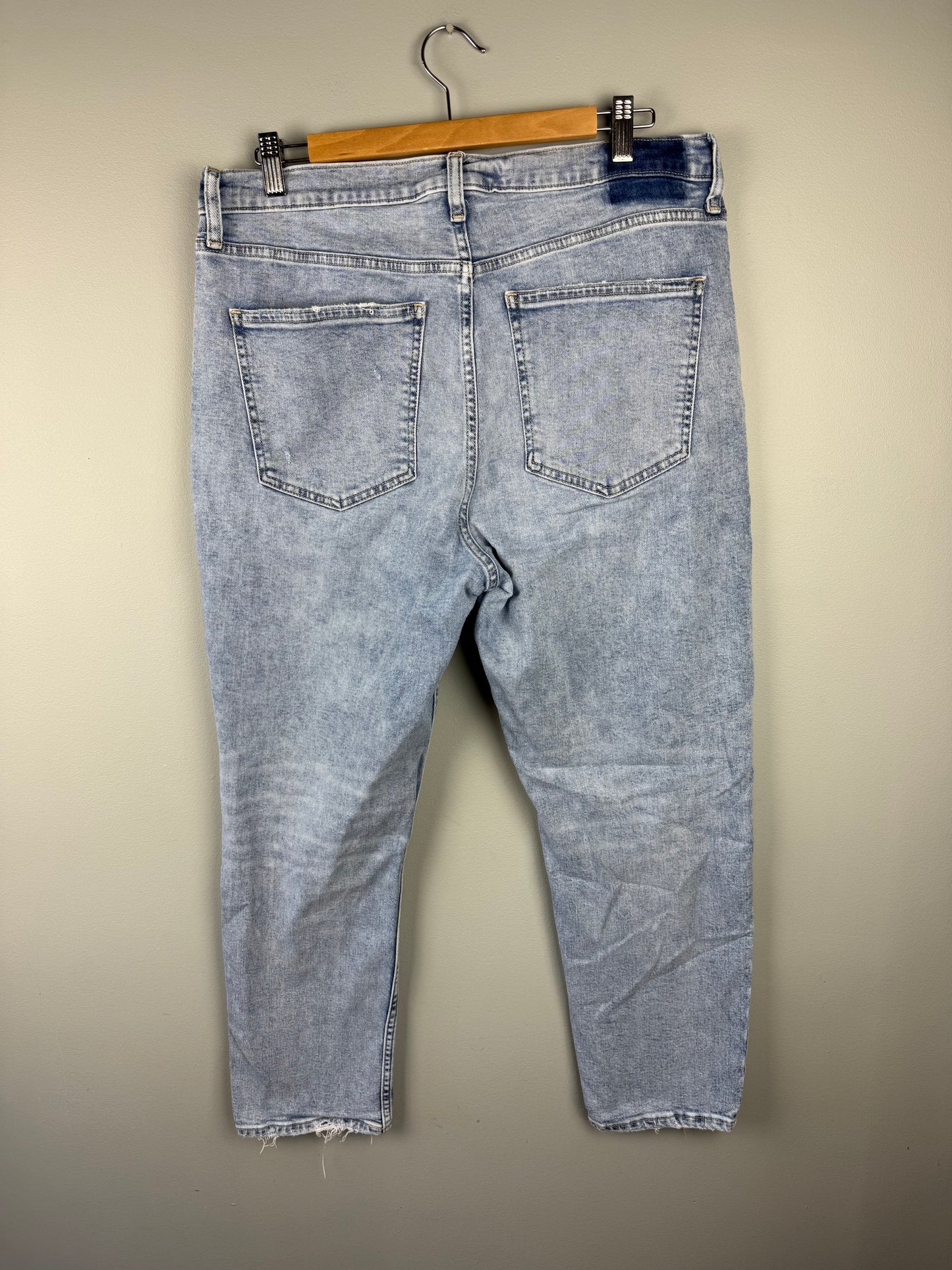 Gap Women’s 16/33R Cigarette Jean