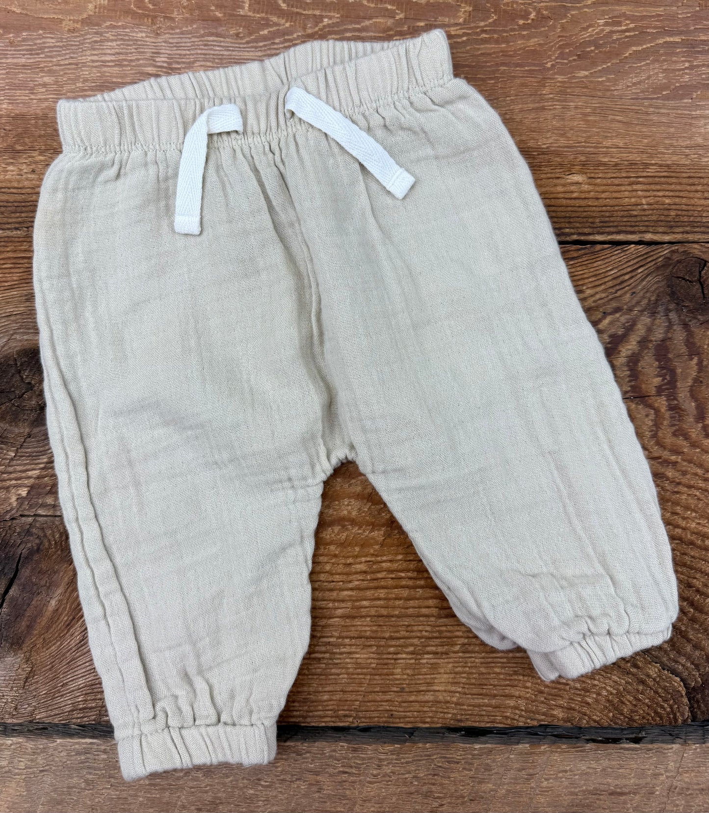 Old Navy 0-3M Muslin Pant