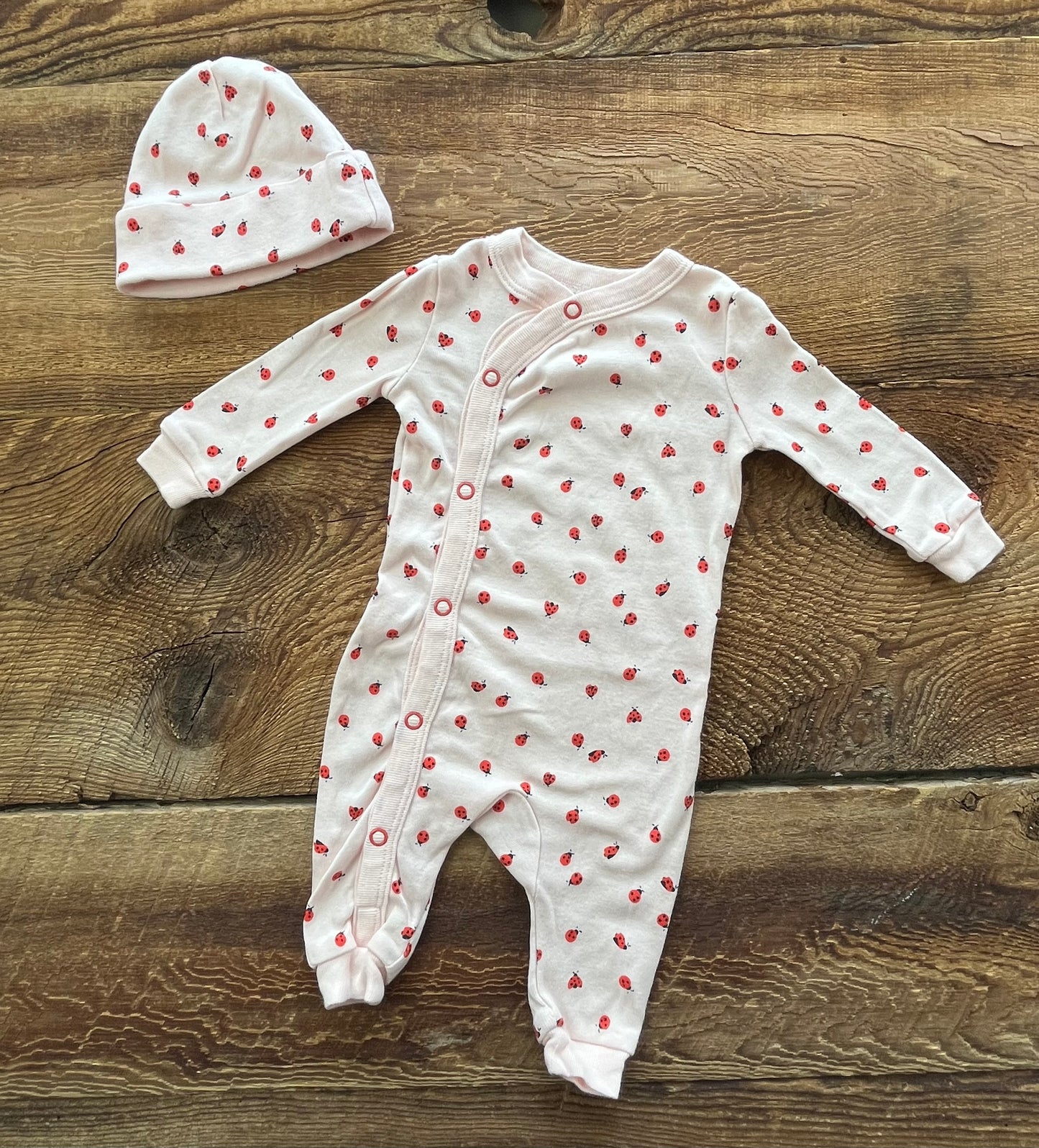 Joe Fresh 0-3M Ladybug Sleeper & Hat