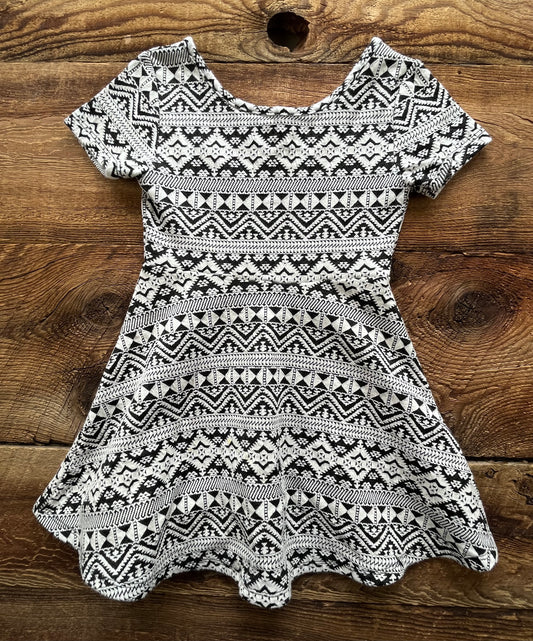 The Children’s Place 4T Aztec Dress