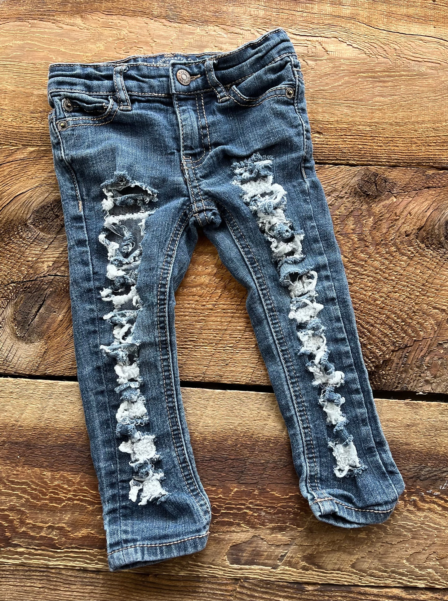 Lucky Brand 2T Distressed Regular Jean