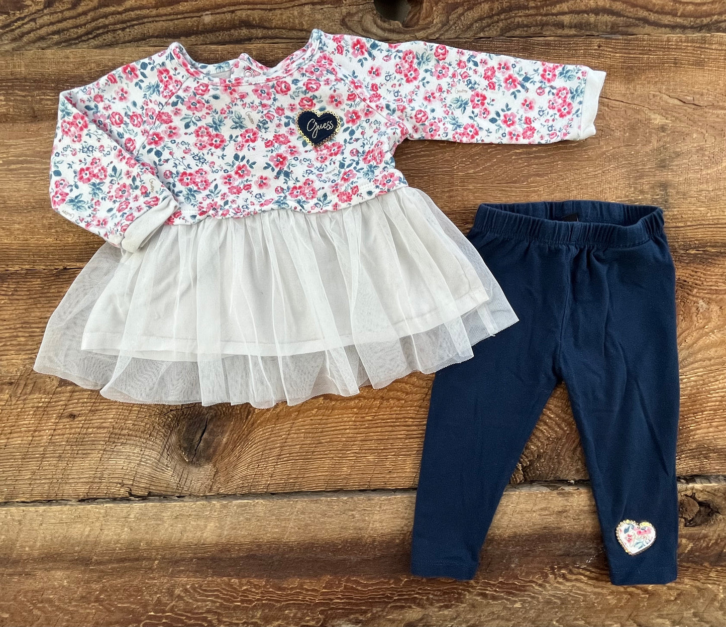 Guess 6-9M Outfit