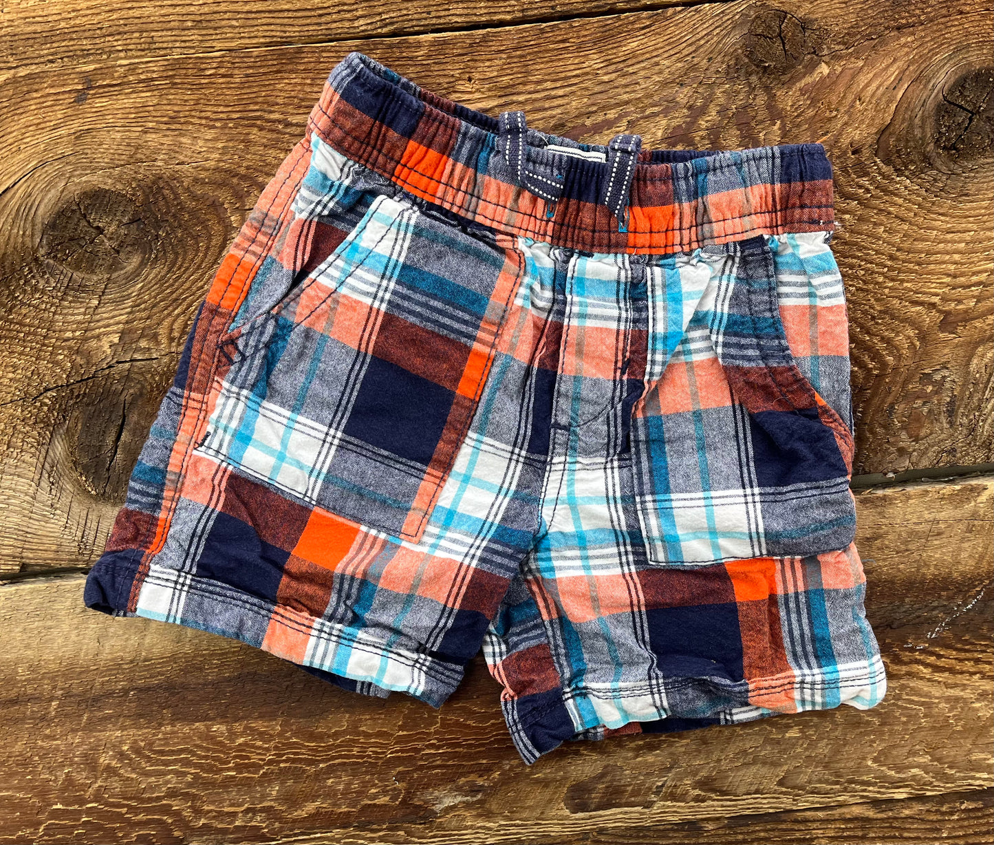 The Children’s Place 2T Plaid Short