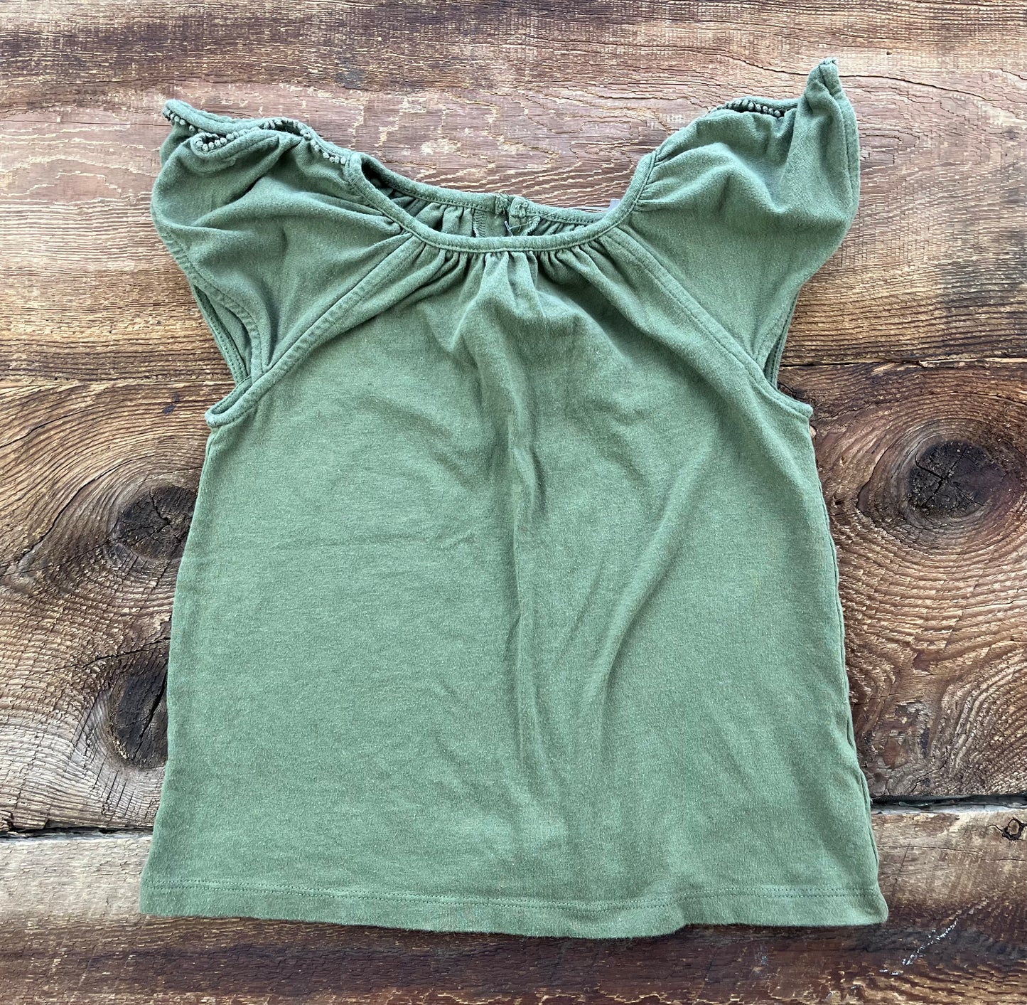 Carter’s 4T Ruffle Sleeve Tee