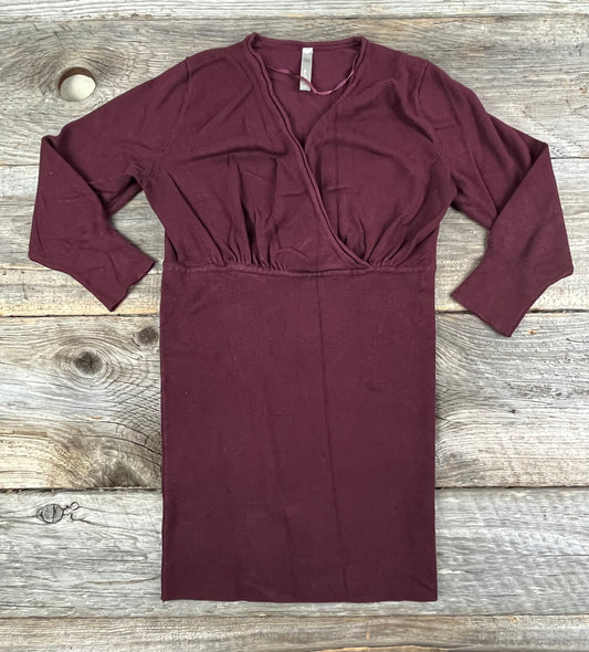 Thyme Medium Maternity & Nursing Shirt