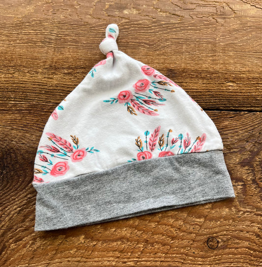 Infant Rose & Feather Knotted Hat