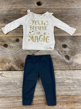 Load image into Gallery viewer, Carter’s 3M I believe in Magic 2 Piece Set
