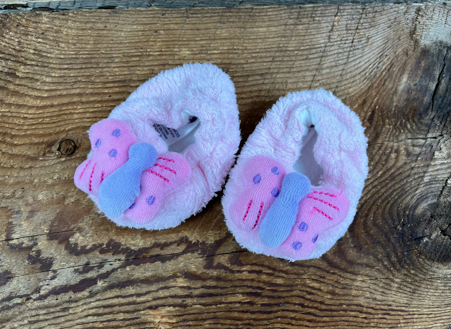 Gerber 0-6M Butterfly Slippers